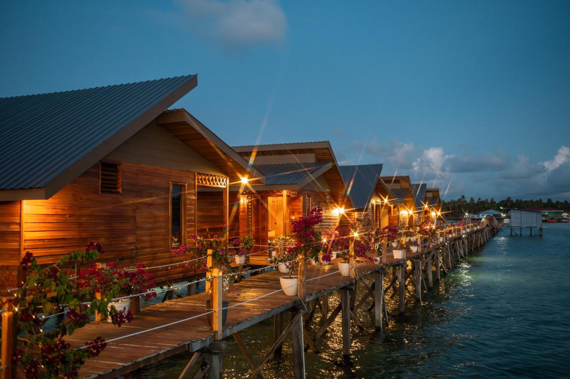 La Water House Semporna Bed & Breakfast Luaran gambar