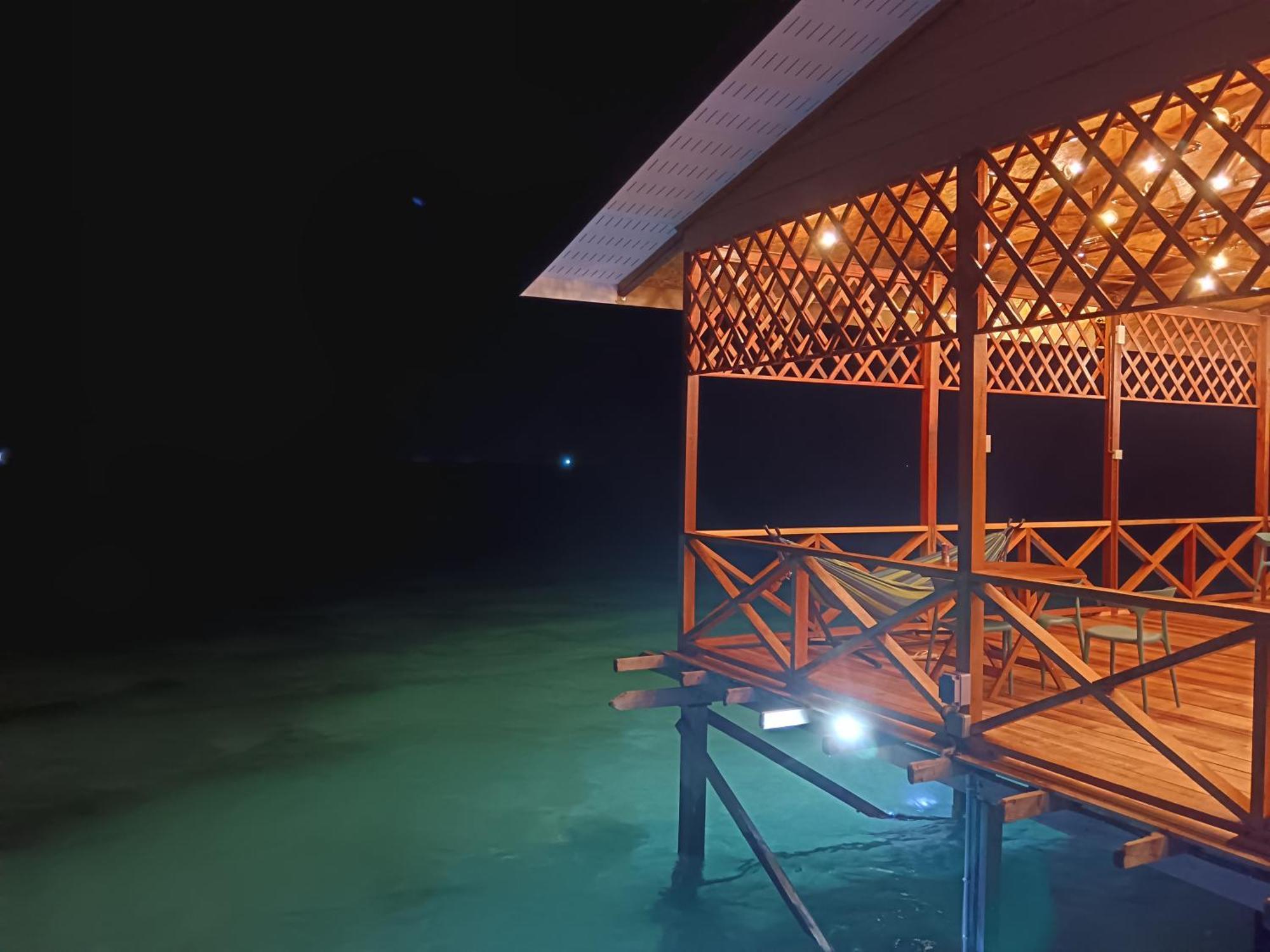 La Water House Semporna Bed & Breakfast Luaran gambar